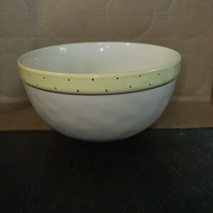 Rae Dunn White and Yellow Bowl